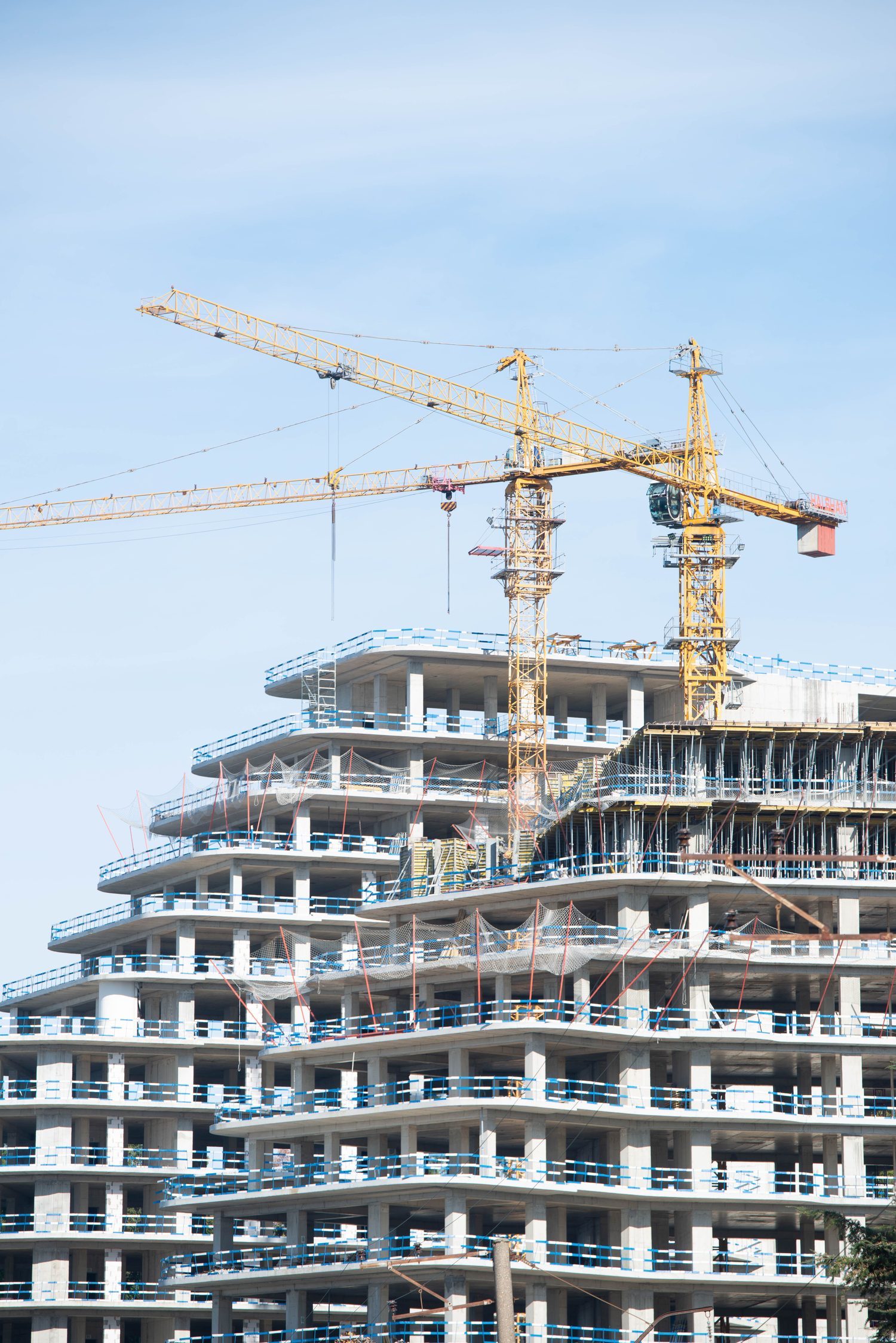Edificio del sector de la construcción en obra